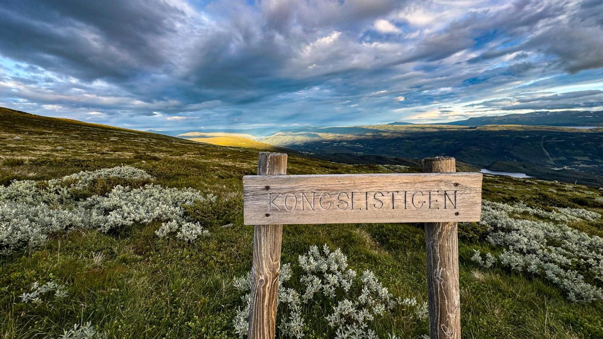 Mjosvang Kafe Vang I Valdres Bagian luar foto